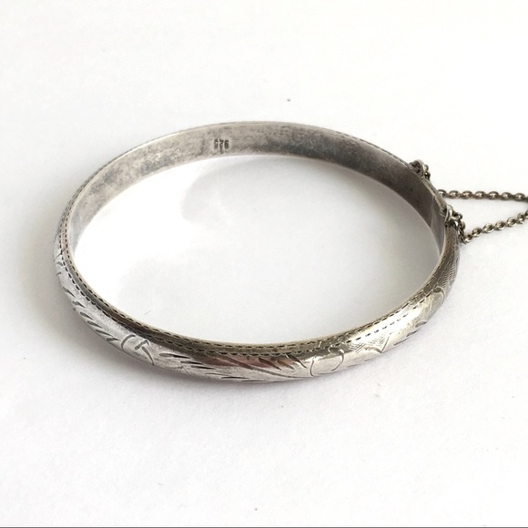Vintage Jewelry - Vintage Sterling Silver Etched Bangle Bracelet 925